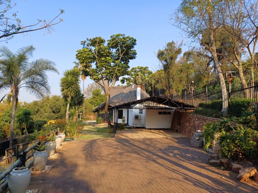 3 Bedroom Property for Sale in Kosmos North West